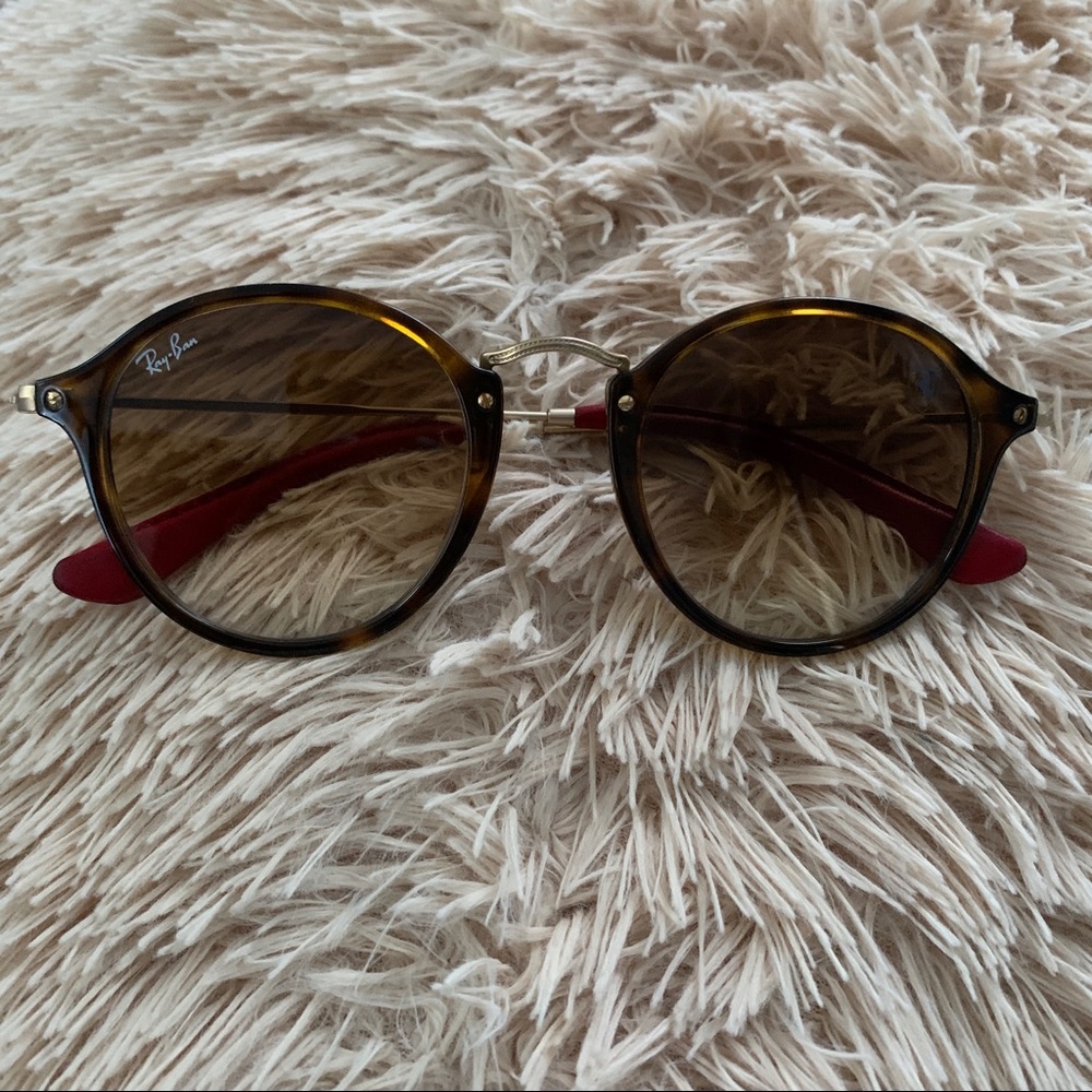 Ray-Bans Ferrari collection
